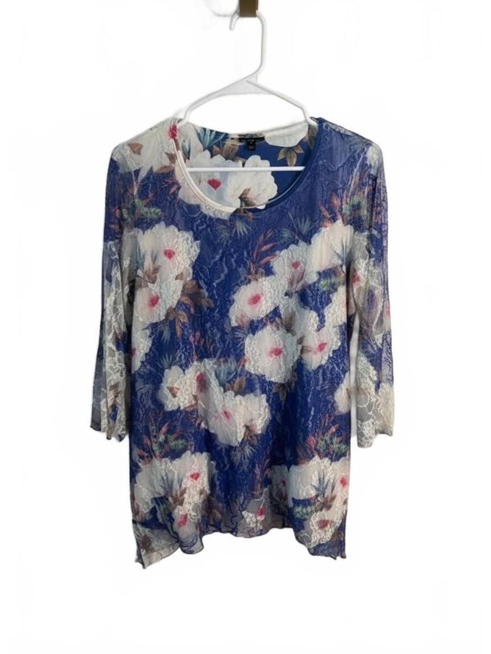 Brittany Black Y2K Floral Lace Bell Sleeve Blue White Women's Blouse M